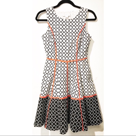 Jessica Simpson Dresses & Skirts - Jessica Simpson dress size 2